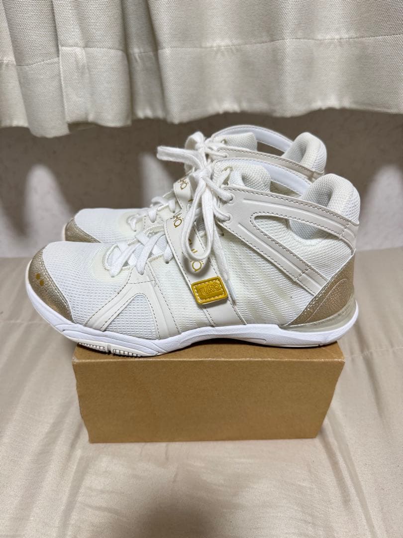 【美品・廃盤カラー】ライカ テナシティー ダンスシューズ