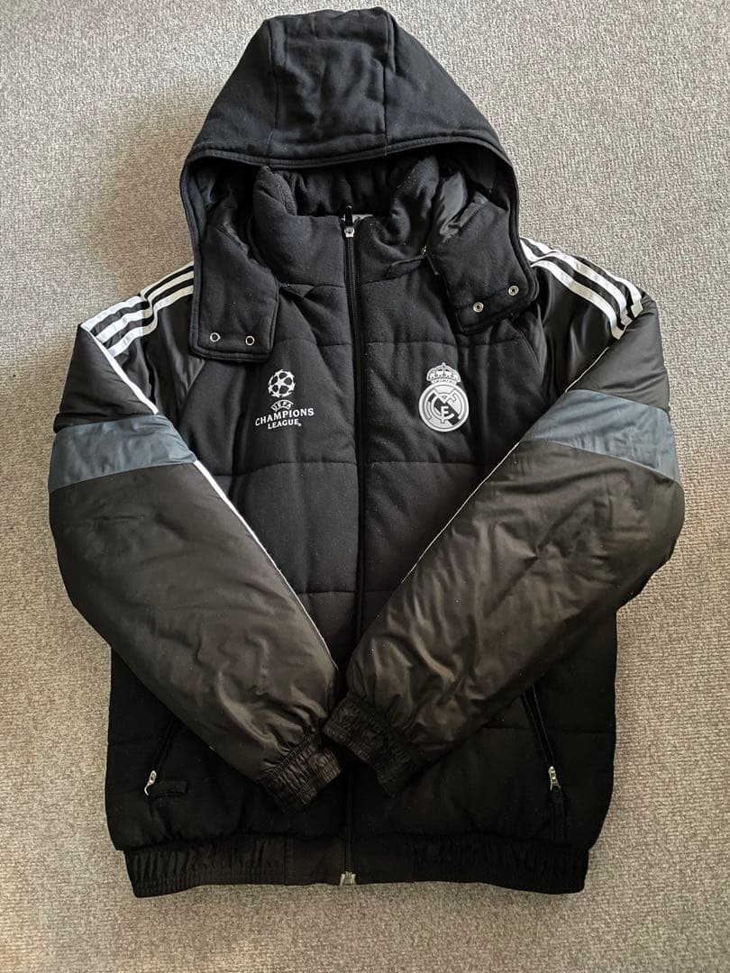 adidas Real Madrid レアル・マドリード　ベンチコート ブラック