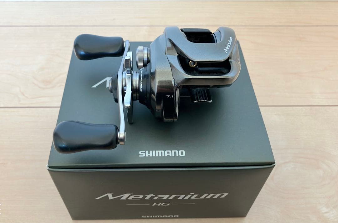 シマノ　20メタニウムHG RIGHT 美品