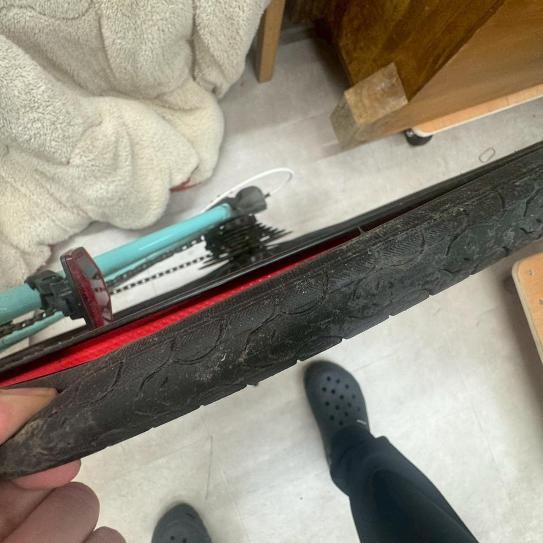 n*e様 Bianchi クロスバイク C SPORT 1 ジャンク to01