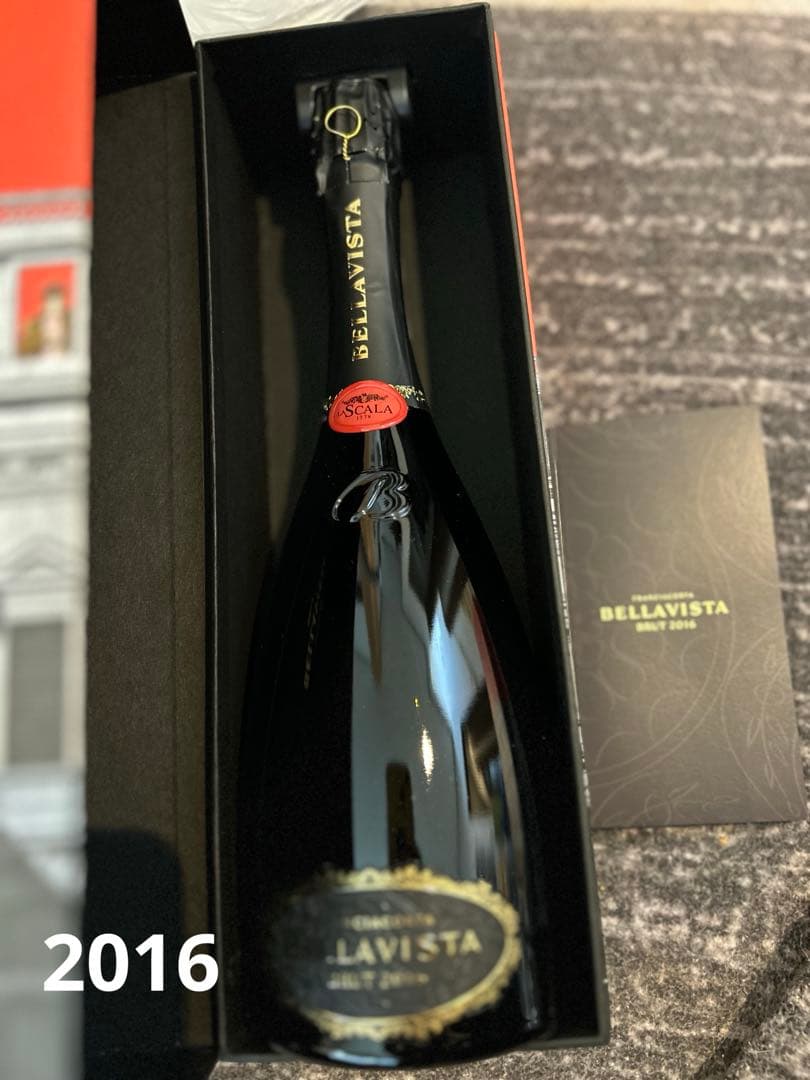 ベラヴィスタ フランチャコルタ ラ・スカラ ブリュット 4本セットヴィンテージ違