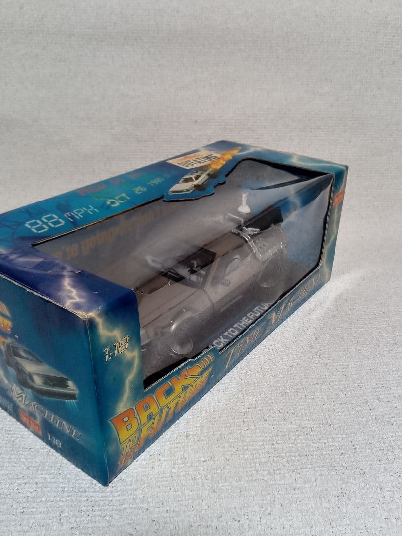 デロリアン part2 SUNSTAR 開封品 バック・トゥ・ザ・フューチャー