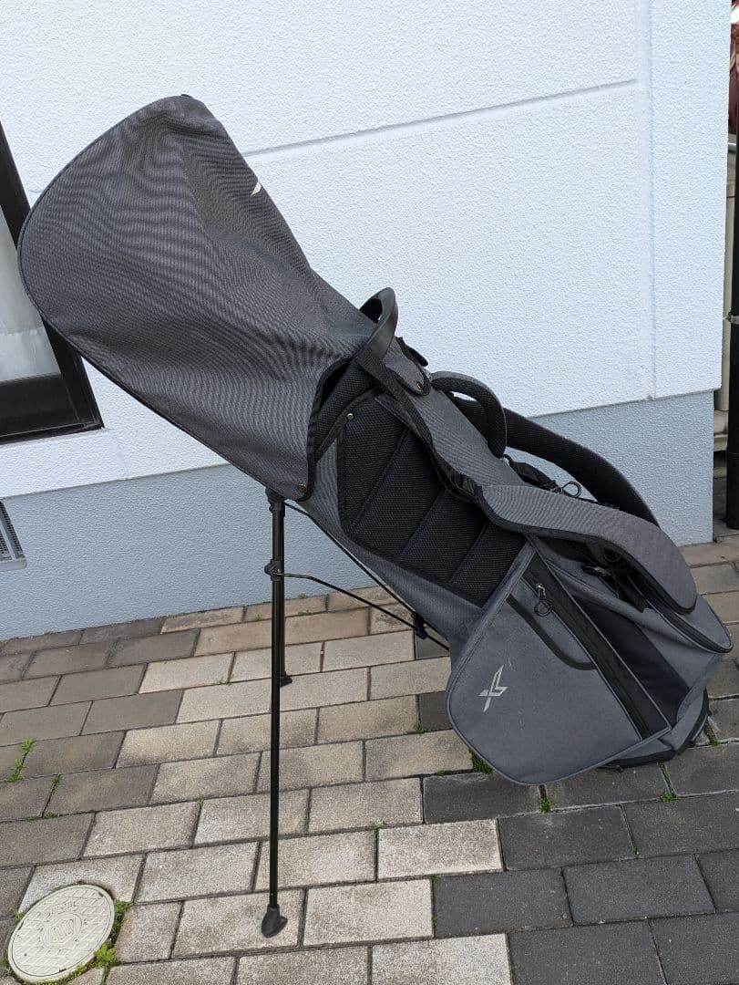 ぎょんゼクシオXXIO スタンド式キャディバック GGC-X141