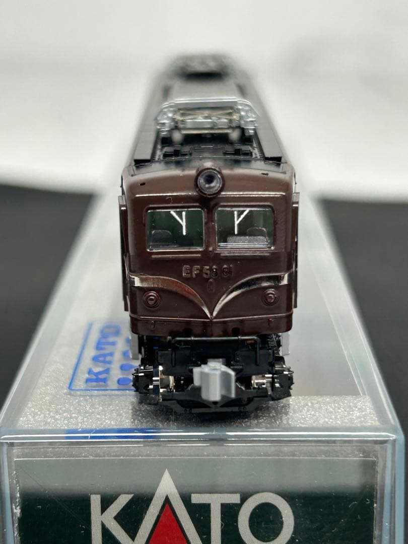 KATO 3038 EF58 61 お召し機 Nゲージ 鉄道模型