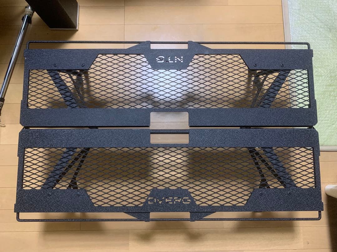 NATURE TONES DVERG ワンハンドカフェテーブル　ロング