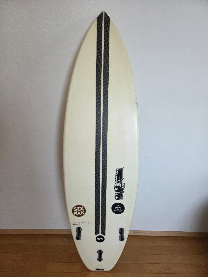 ＪＳ surfboard ＡＩＲ１７Ｘ hyfi