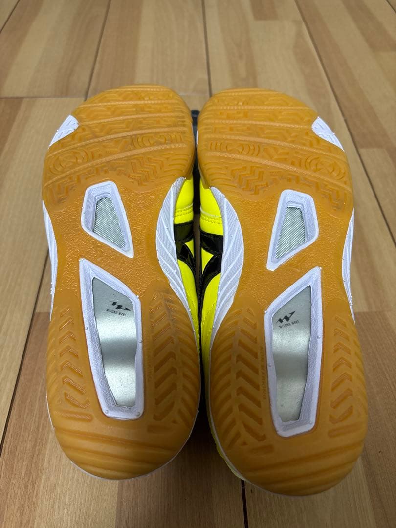 ミズノモレリア 30周年記念限定カラー