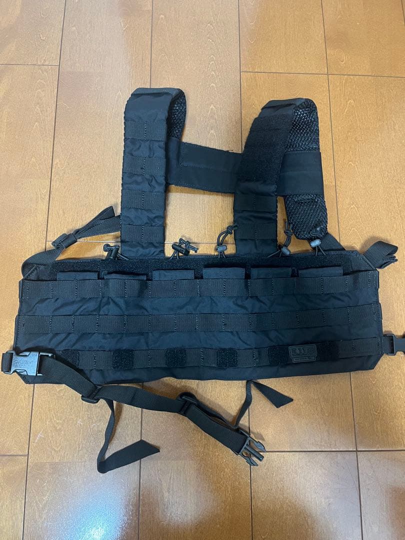 5.11 TACTICAL チェストリグ　ブラック
