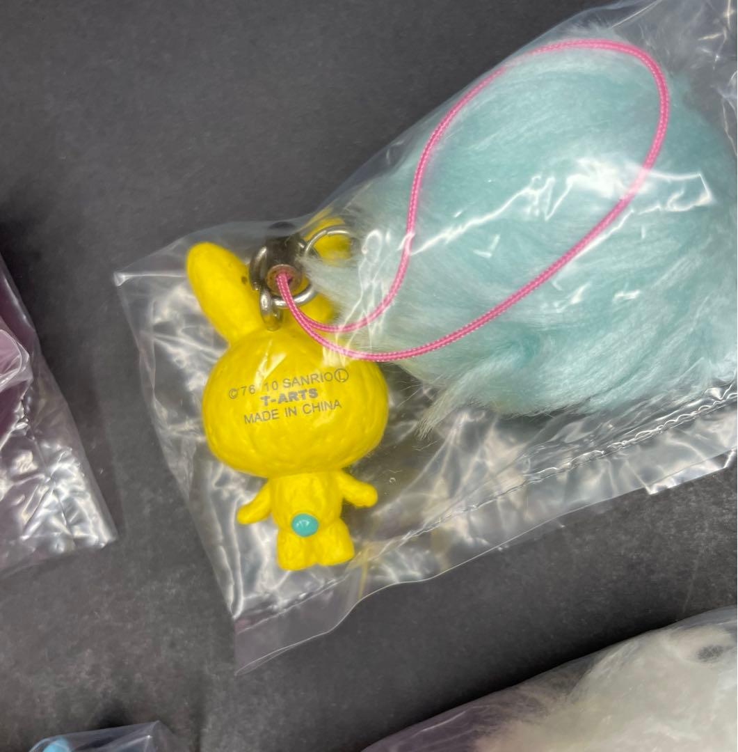 キティ　カラフルバニー　マスコット　ファー　ふわふわ　ストラップ　レア　未使用