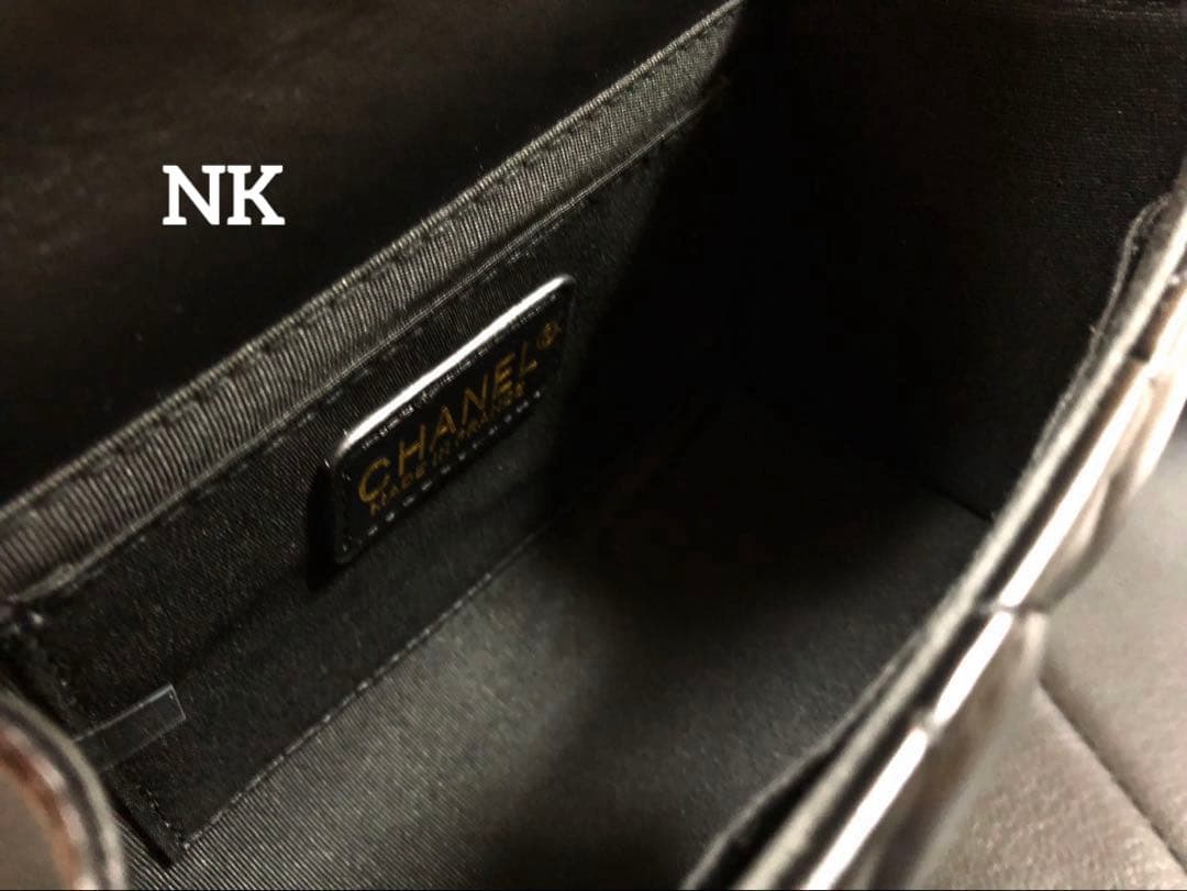 パール付き　シャネル　ノベルティ　ショルダーバッグ　ブラック　VIP