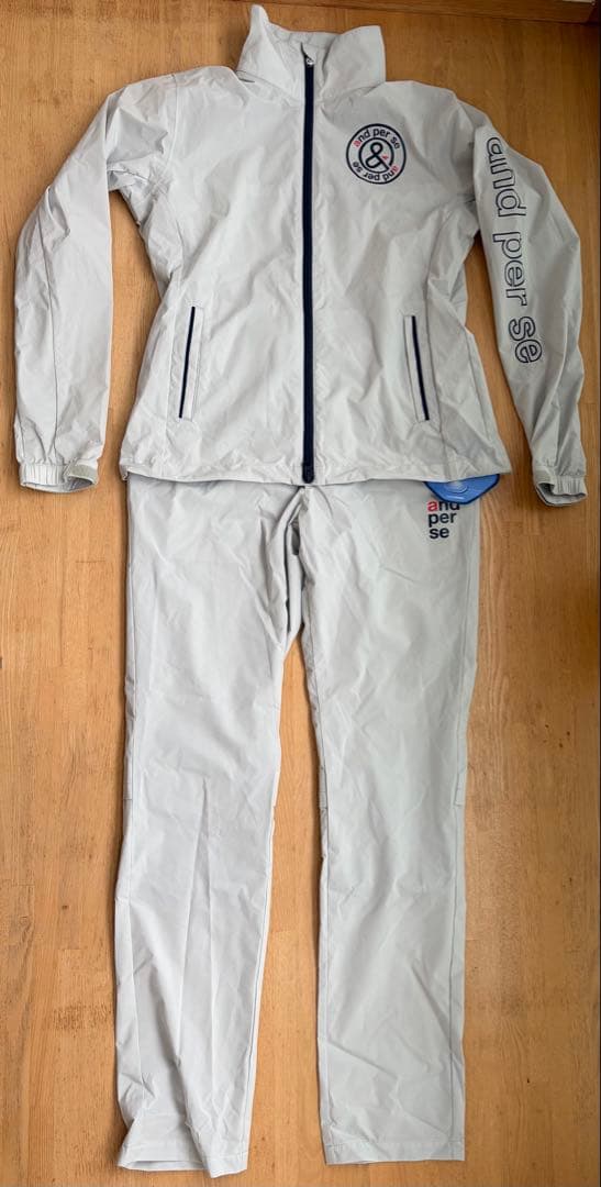 極美品❗️アンパスィ レディース レインウェア グレー 上下セット