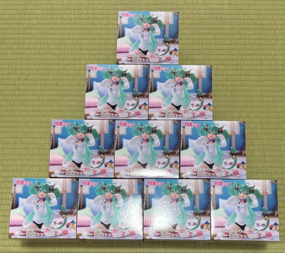 Desktop Cute フィギュア　猫耳Tシャツ　初音ミク　10個セット