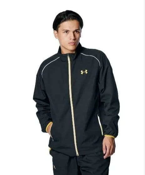 アンダーアーマー ジャケット ブラック/ゴールド　上下セット