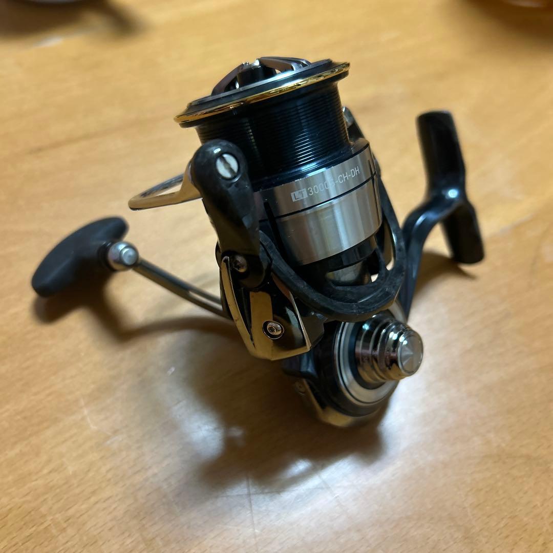 ダイワ　19セルテートLT3000S-CH-DH ※ゴリ感シャリ感、逆回転あり