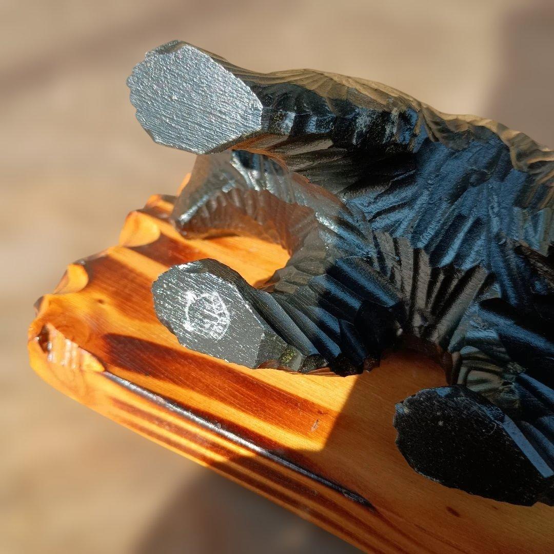 北海道 堀井民芸 熊彫 木彫り熊 ガラス目 一刀彫 置物 オブジェ 骨董 希少