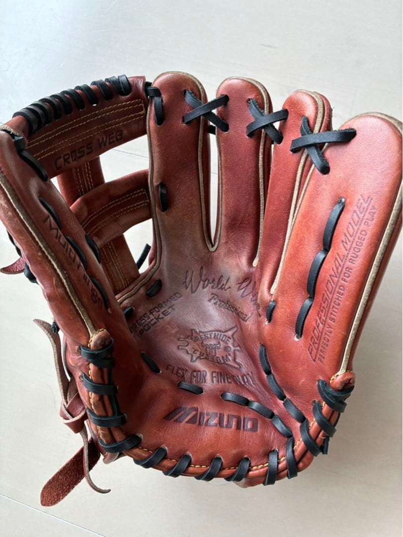 ミズノ　ワールドウィン　復刻硬式グラブ