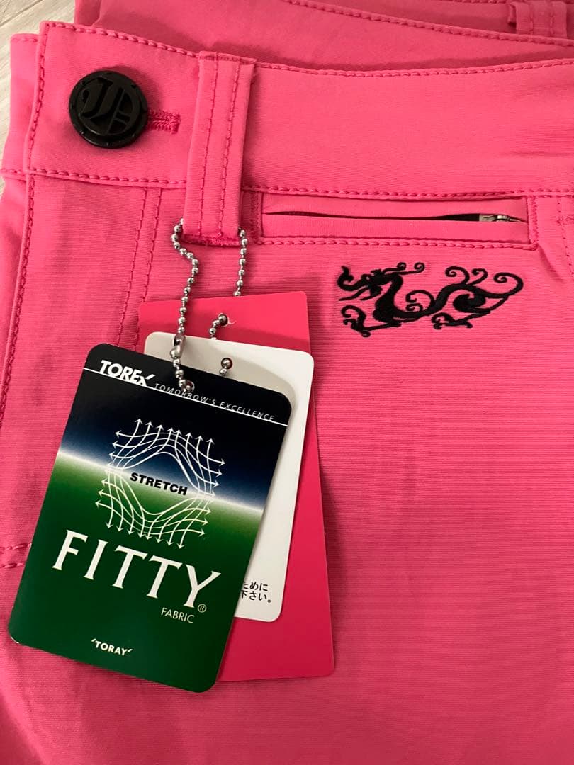 ダンスウィズドラゴン　ゴルフ　パンツ