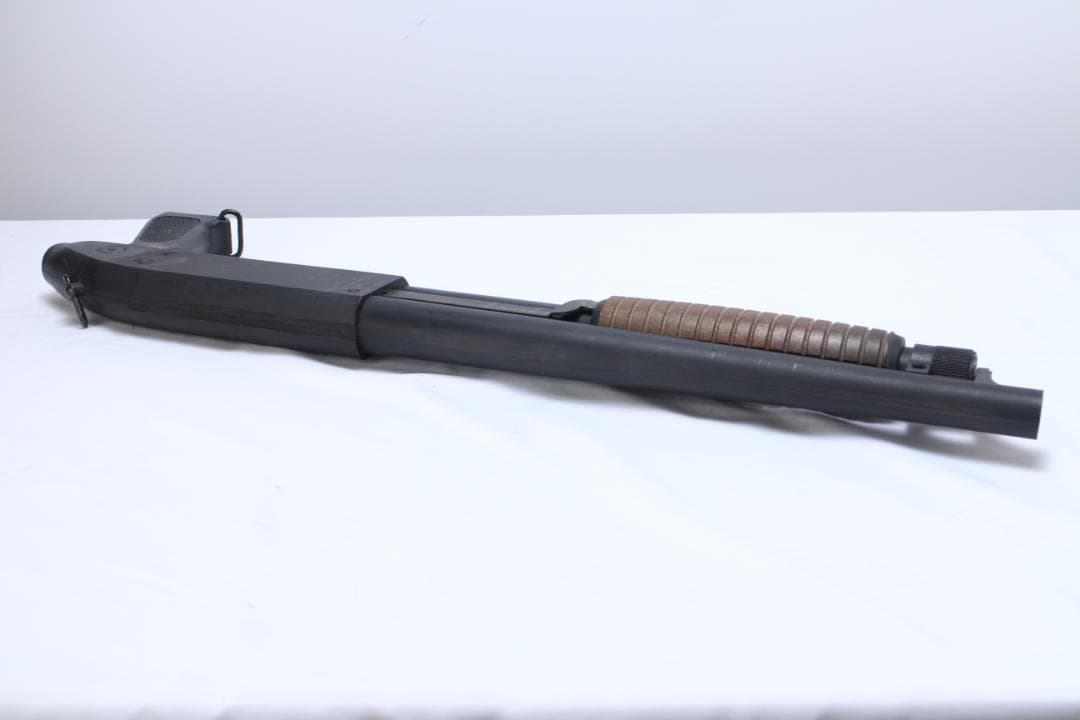 ※訳 KTW イサカ M37 ポリスショットガン エアコッキングガン 18歳以上