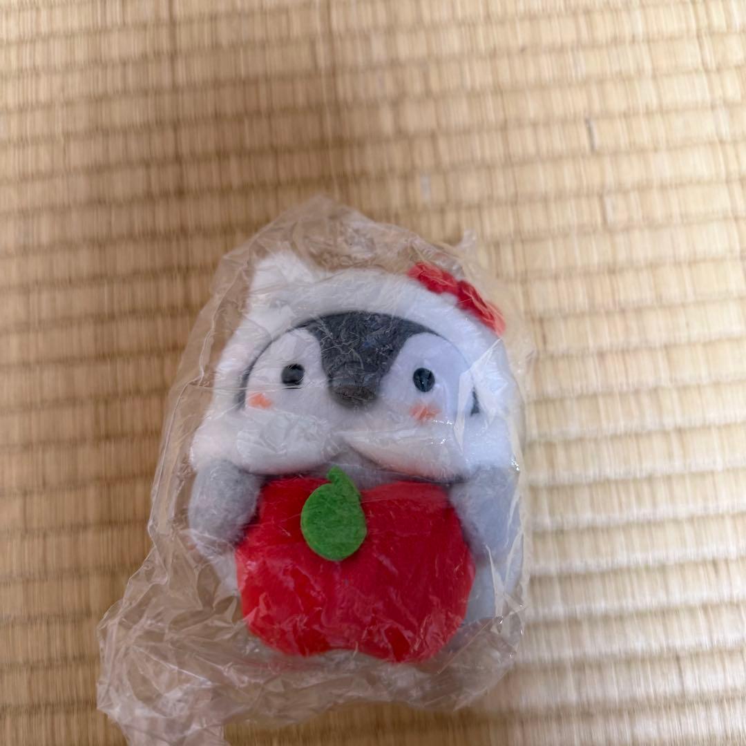 【新品】コウペンちゃん　サンリオ　デスクトップぬいぐるみ　ハローキティ