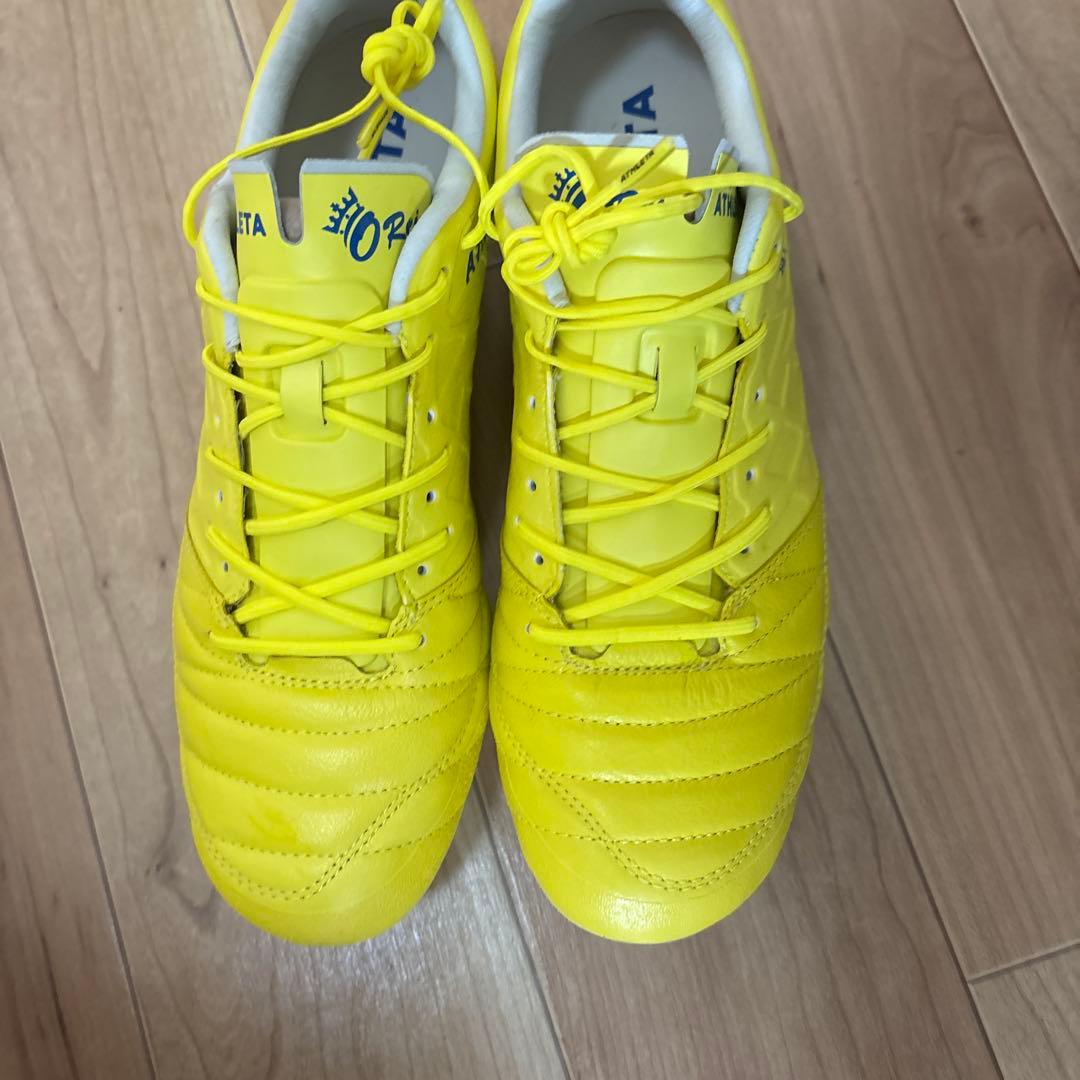 ATHLETA サッカーシューズ イエロー スパイク