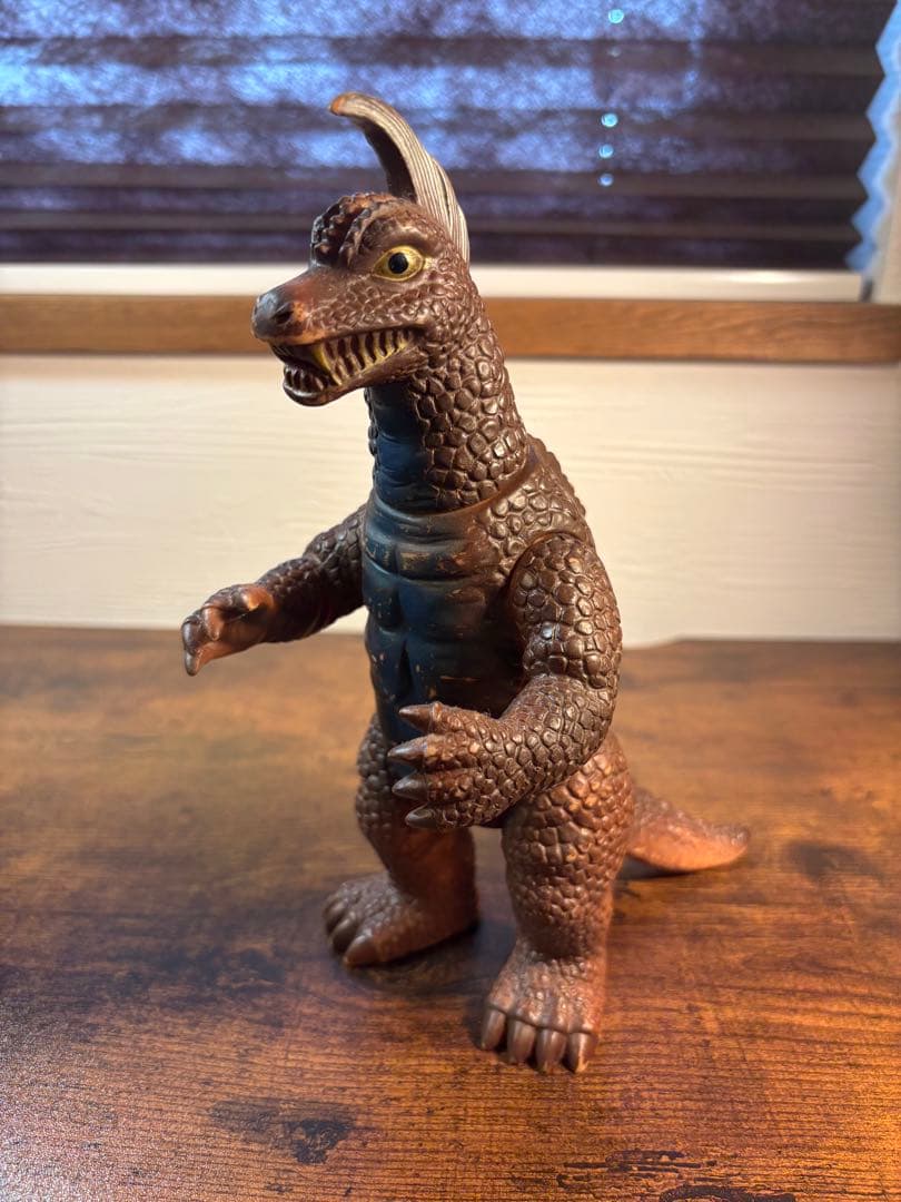 ブルマァク　アーストロン　当時物　ソフビ　ウルトラマン　怪獣　記名有り