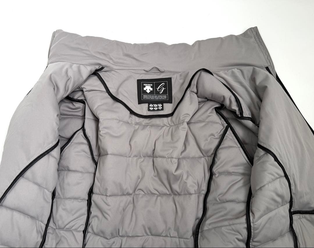 美品 DESCENTN ゴルフウェア 中綿ジャケット メンズ 防寒