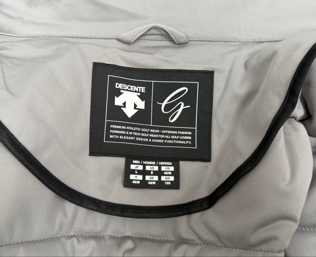美品 DESCENTN ゴルフウェア 中綿ジャケット メンズ 防寒