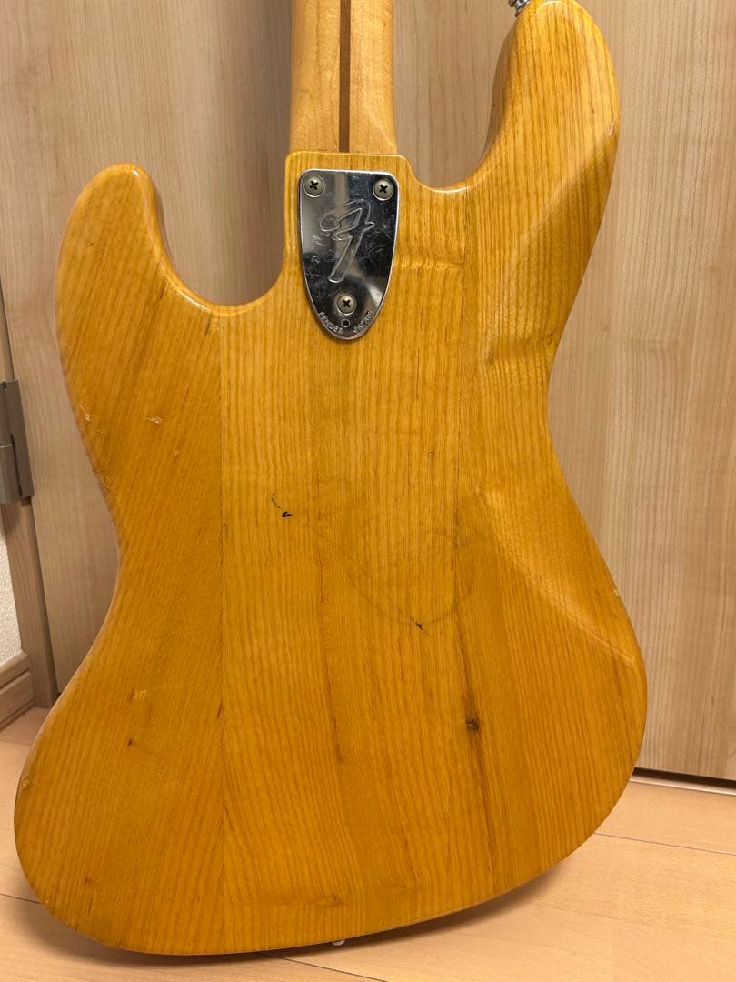 ベース Fender Japan Jazz Bass 75-80