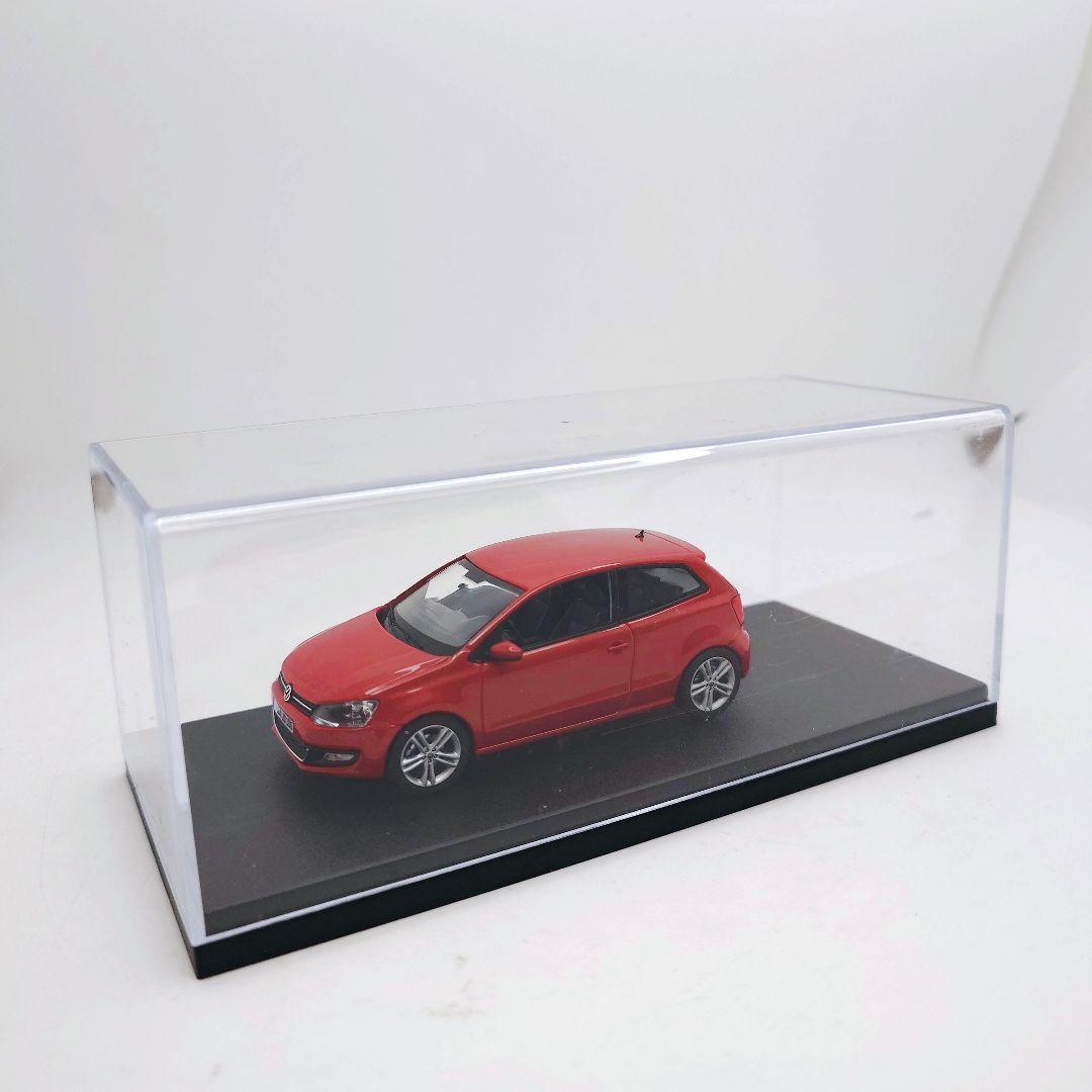 フォルクスワーゲン VW Polo ポロ 赤 1/43スケール ミニカー