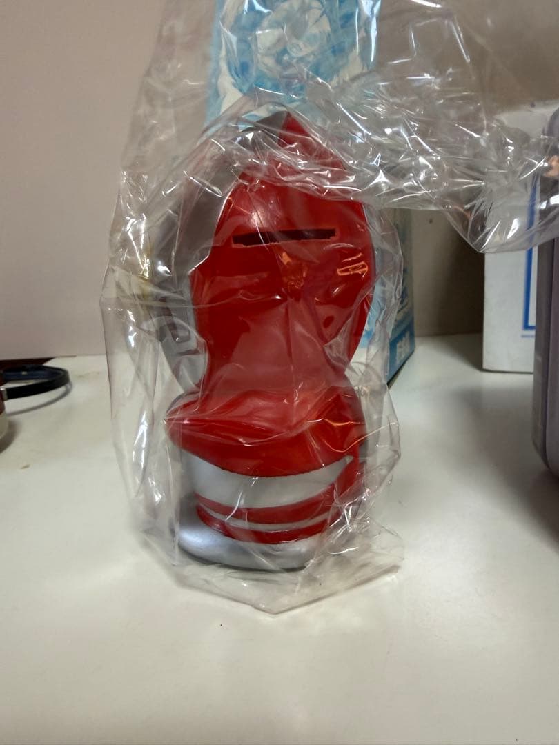 昭和レトロ 大和銀行 ウルトラマン カネゴン ソフビ貯金箱 箱付 非売品