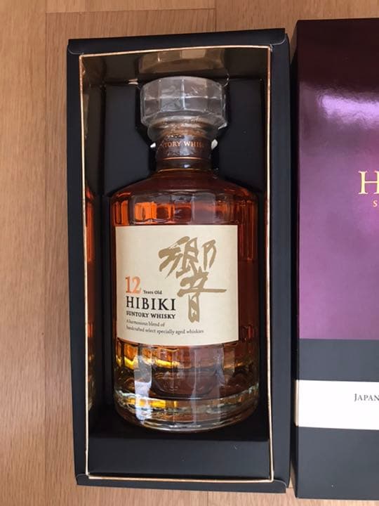 【希少未開栓・箱入り】サントリー　響12年