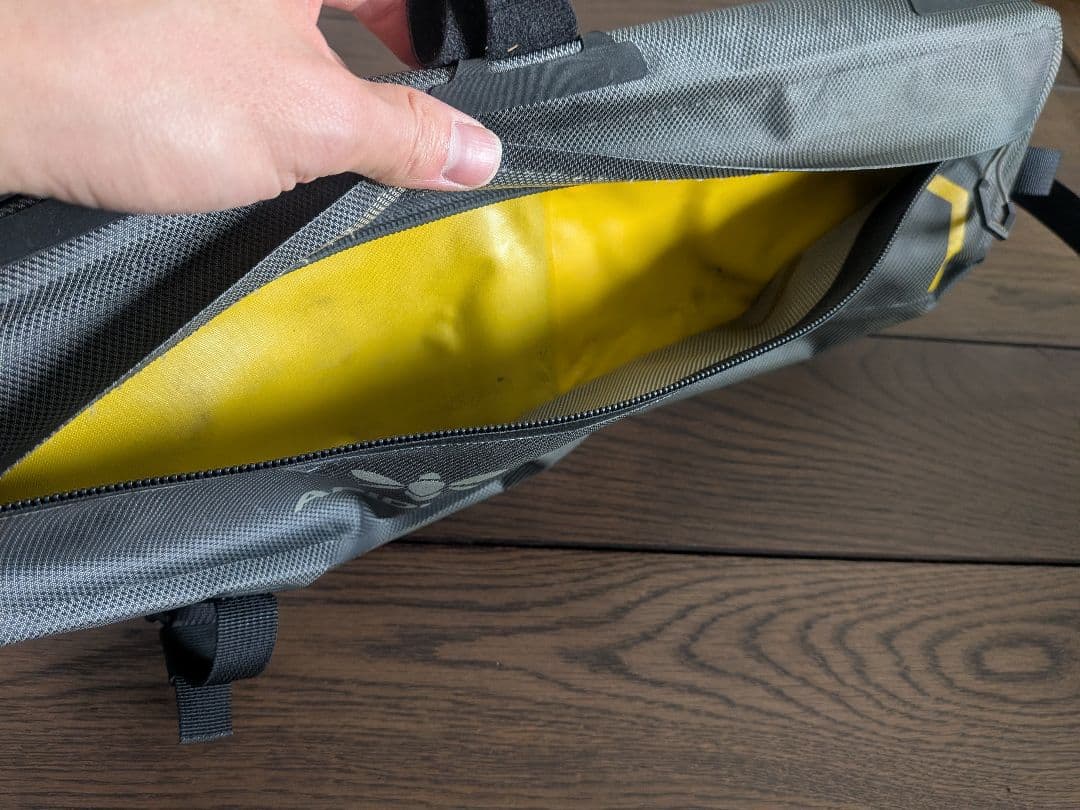 apidura フレームバッグ4.5L