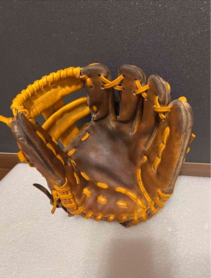 ★人気★即戦力★ ミズノプロ 硬式 内野手用 全紐交換済 ウェブ交換済