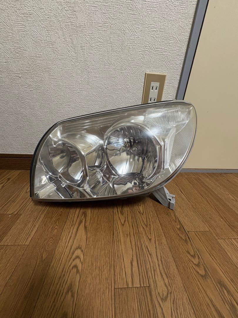 トヨタ純正215サーフ前期ヘッドライト2個セット