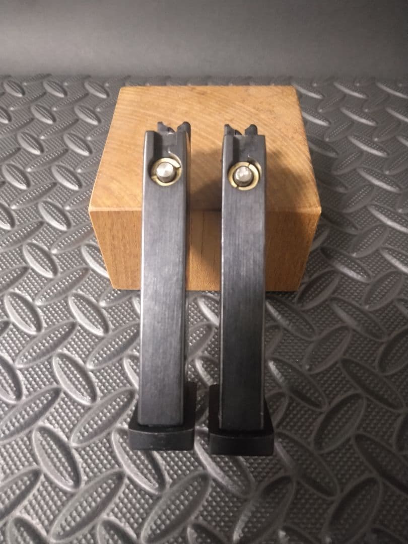 東京マルイ　AM,45 ガスブローバックガン 専用ケース付き