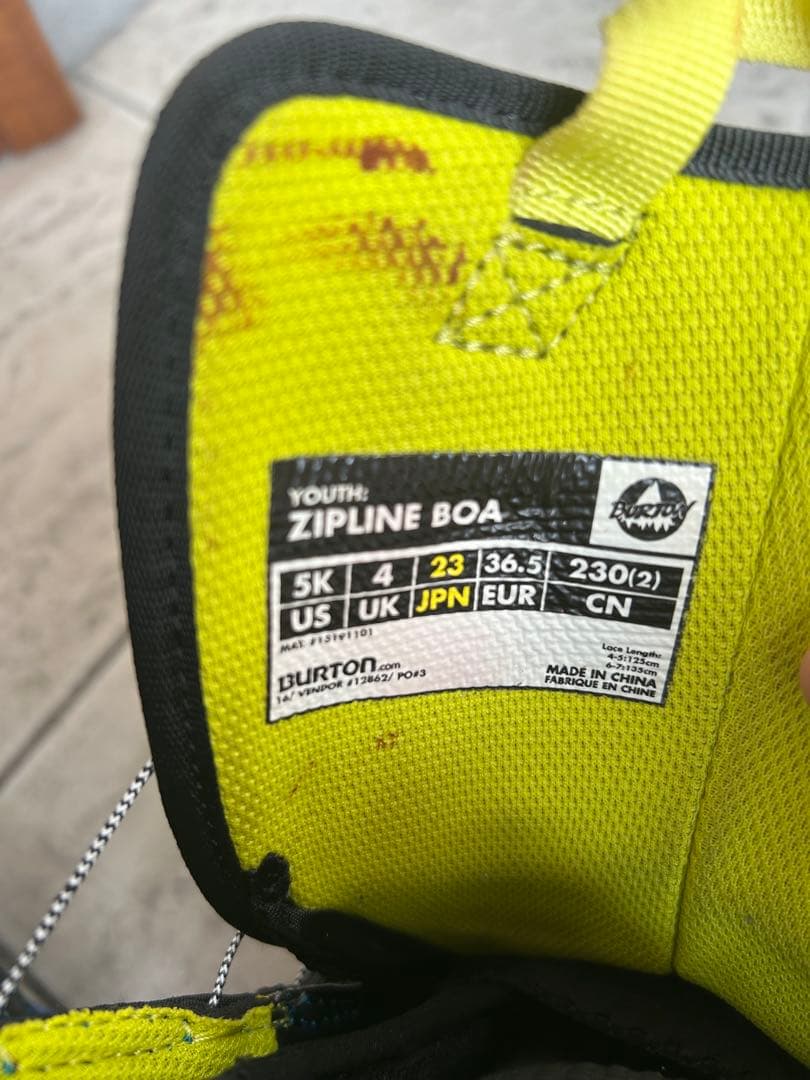 美品 BURTON バートン ZIPLINE BOA スノボ ブーツ キッズ