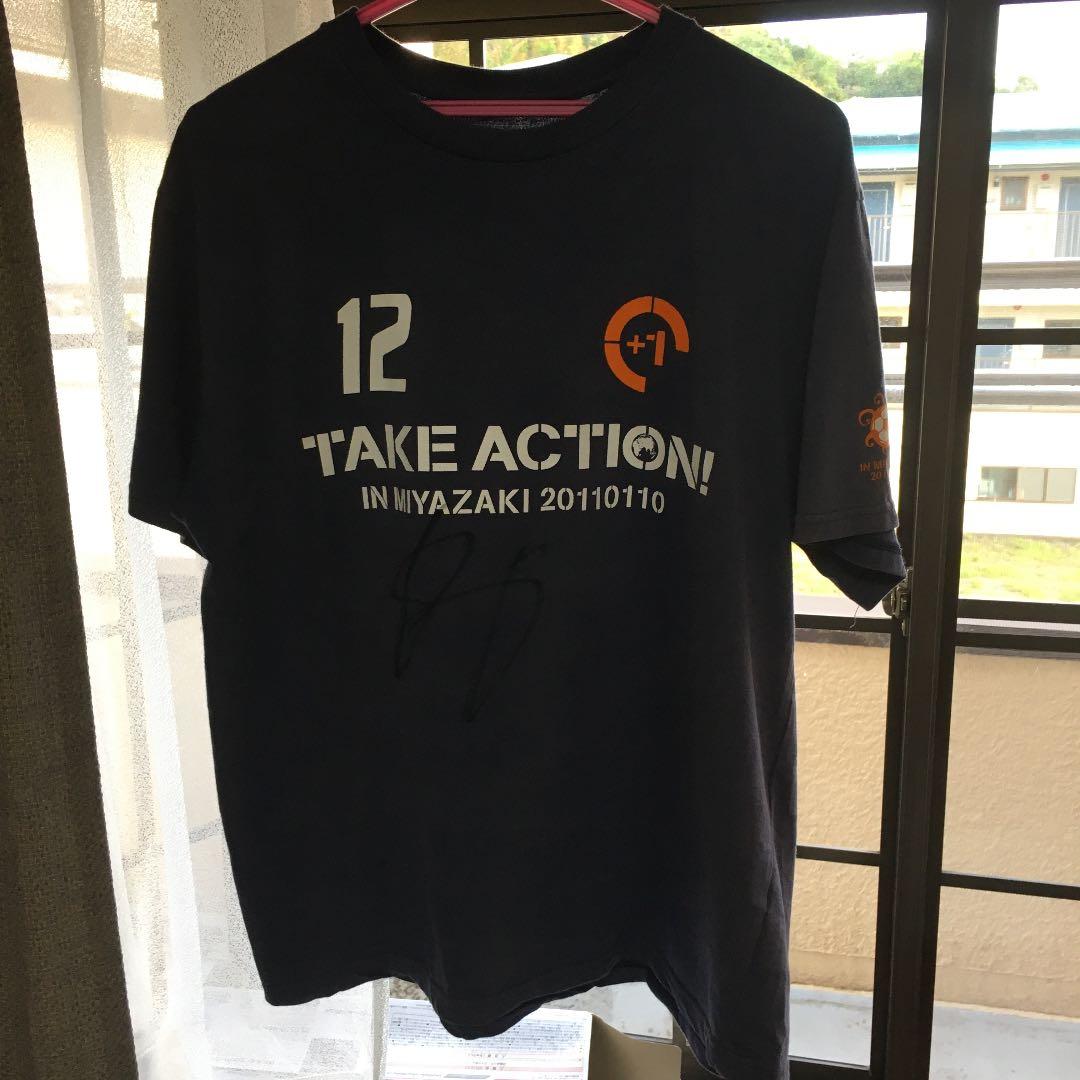 中田英寿さんのサインTシャツ