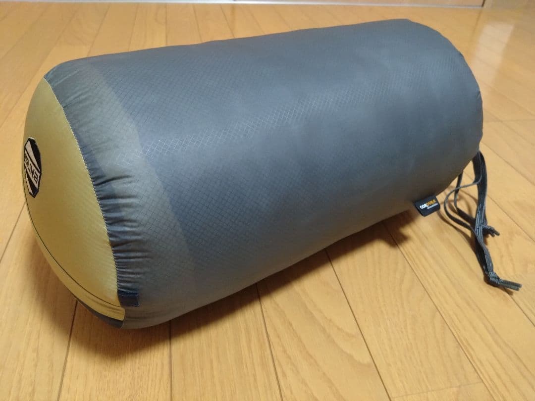 ISUKA Air Drygt 670 short シュラフ