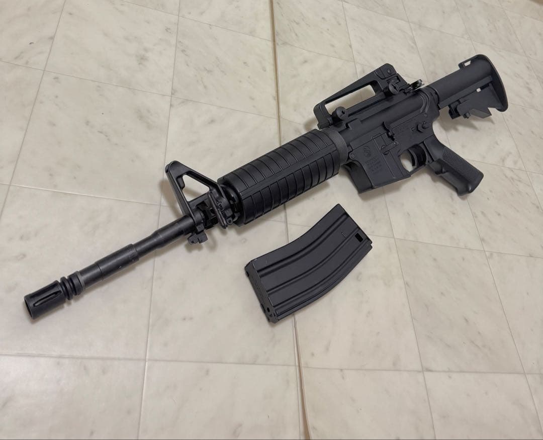 東京マルイ M4A1 カービン STD 電動ガン