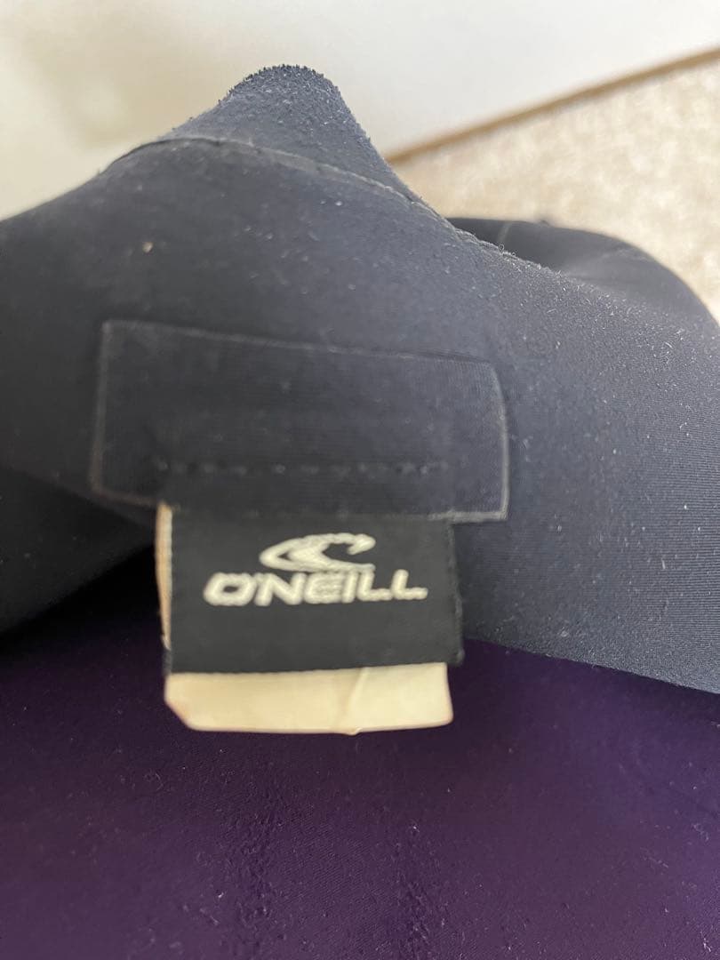 ジャーフル　O'Neill フルスーツ 3mm サイズM〜ML
