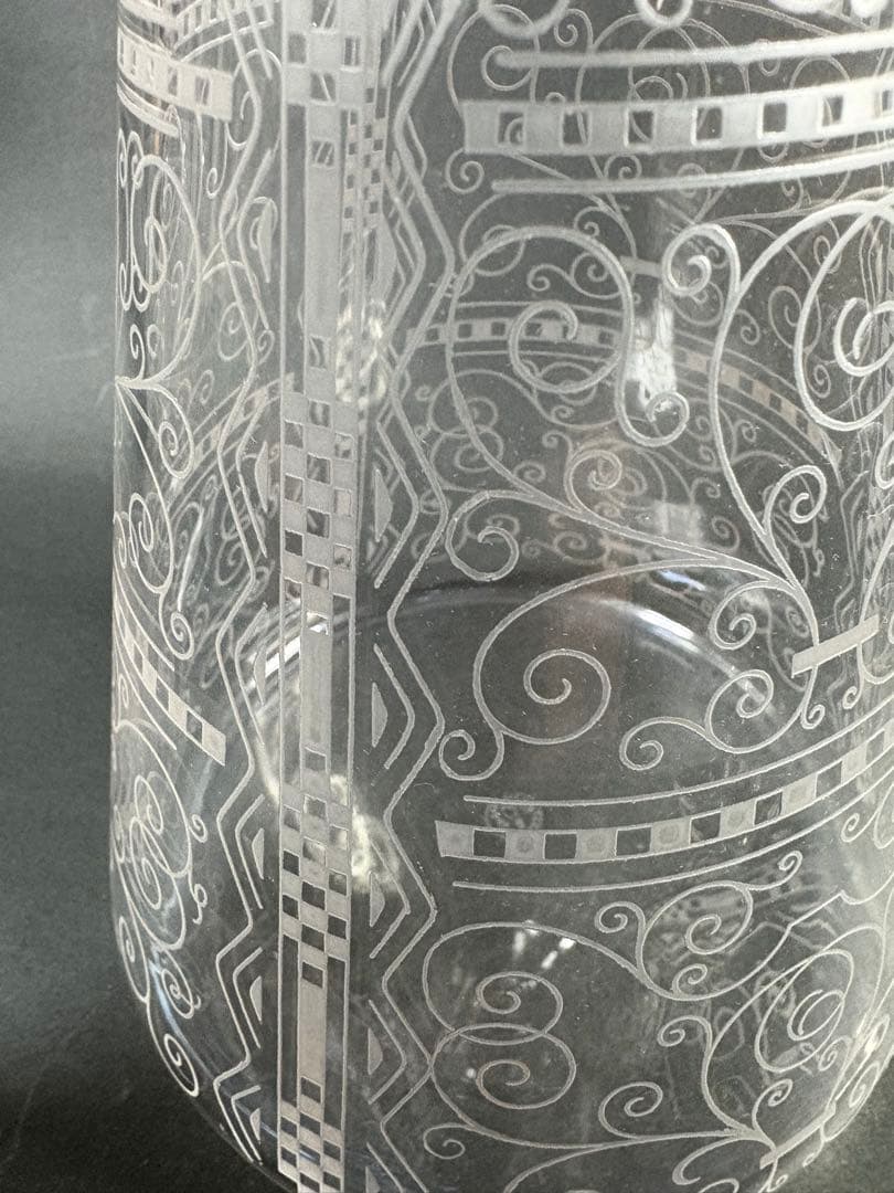 アンティークバカラ最上級グラヴュール装飾リド大型デキャンタ刻印有り。