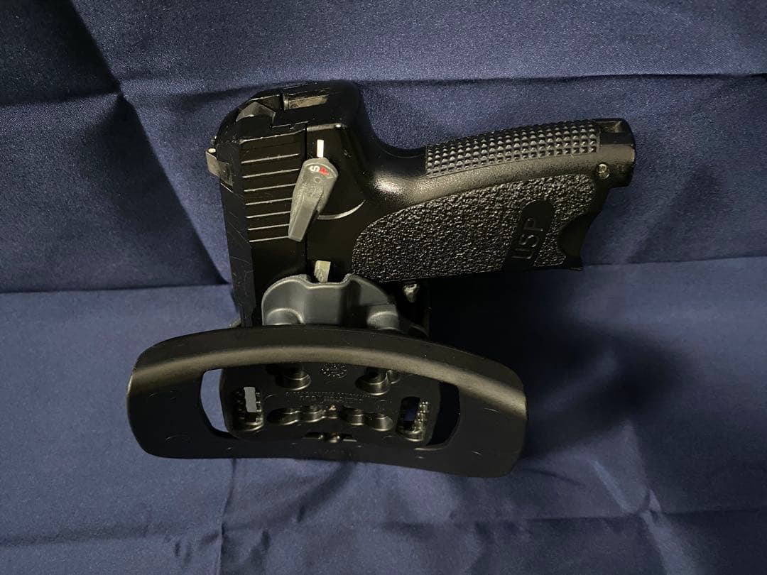 てんてん【東京マルイ】 H&K USPコンパクト ガスハンドガン(18禁)