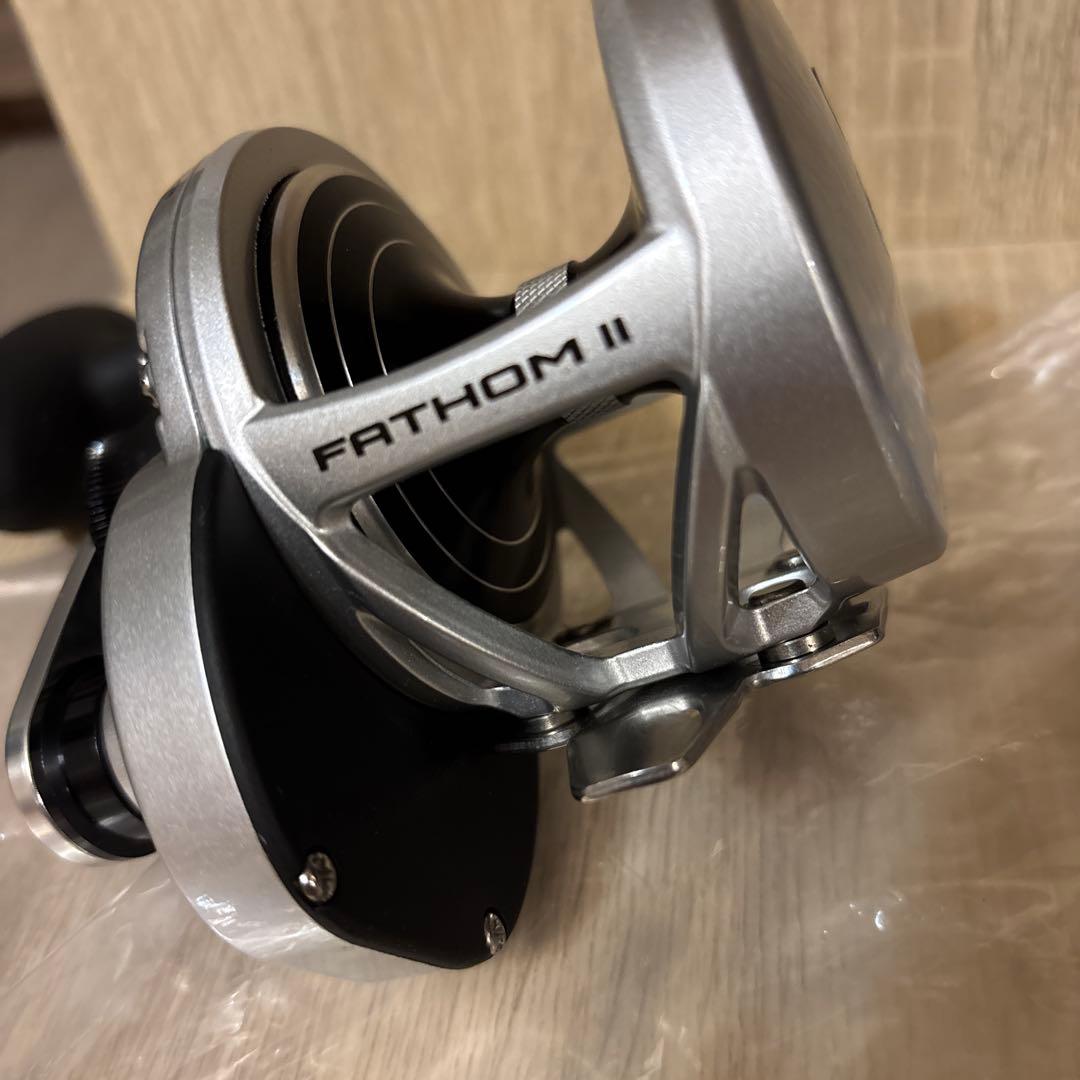 PENN FATHOM II 25NLD / リール / 右巻き /新品未使用品