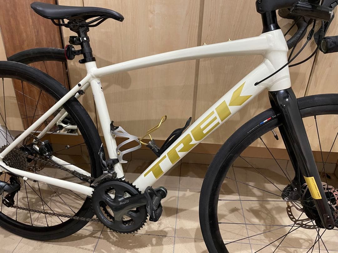 自転車本体 TREK DOMANE AL4