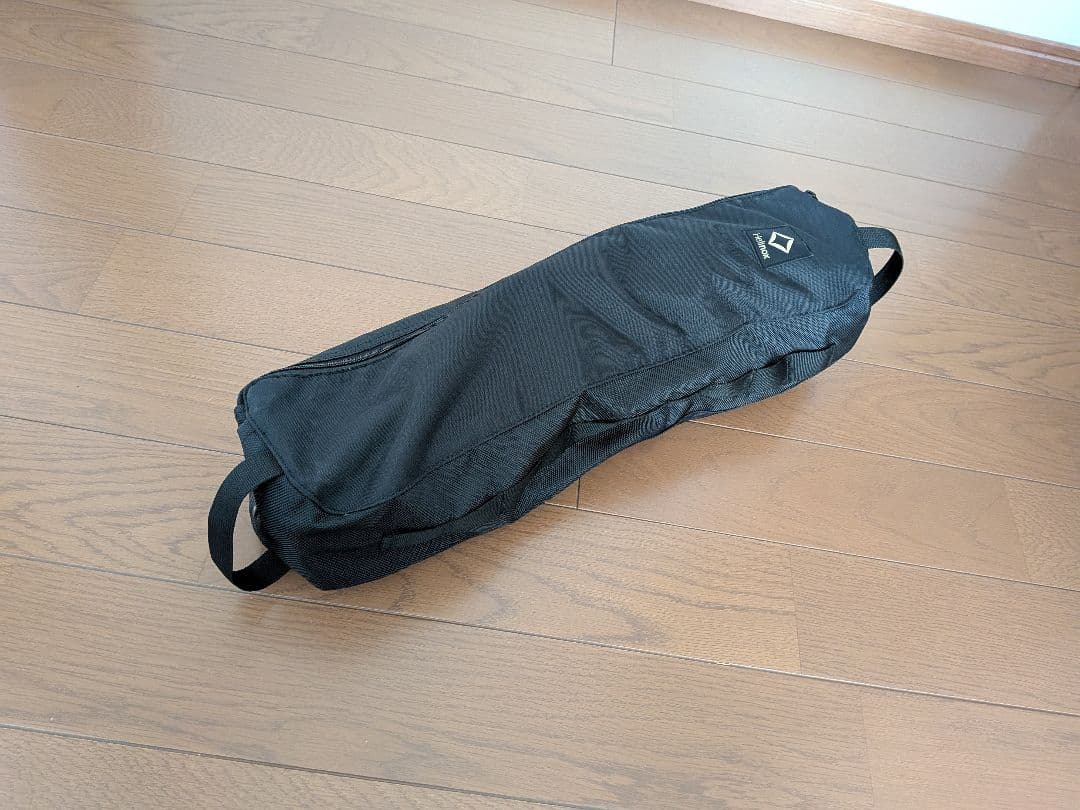 ヘリノックス　タクティカルインクラインチェア　ブラック　お座敷スタイルにぴったり