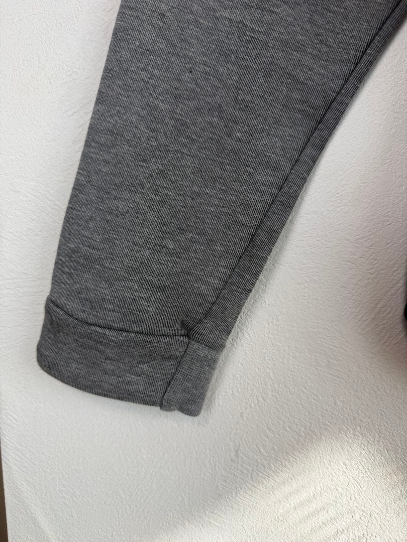 NIKEテックフリースウインドランナーグレー　サイズS 廃盤希少モデル