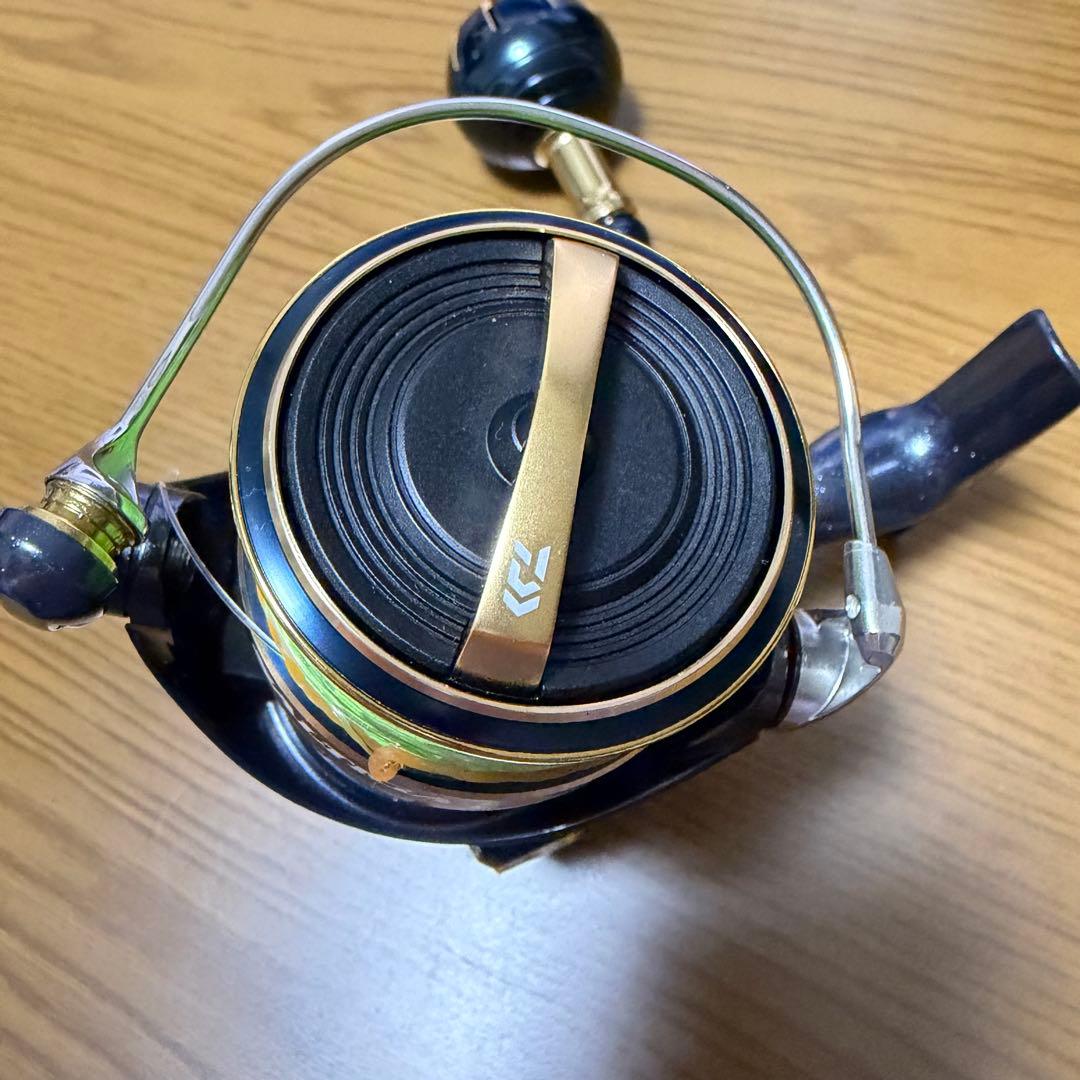 23 ソルティガ 4000-XH リールスタンド付き 糸付き