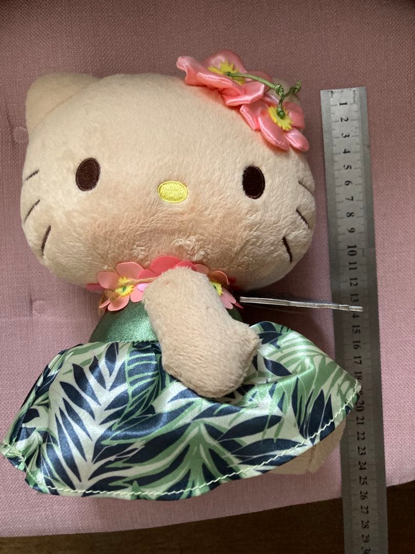 ハローキティ 日焼けハワイアン ぬいぐるみ ハイビスカス モンステラ 未使用
