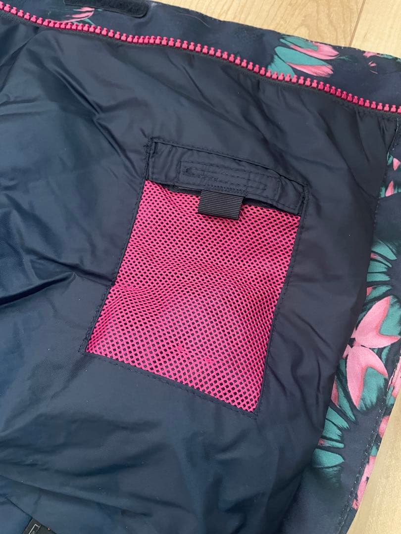 Burton スノーボード用 ネイビー花柄ジャケット