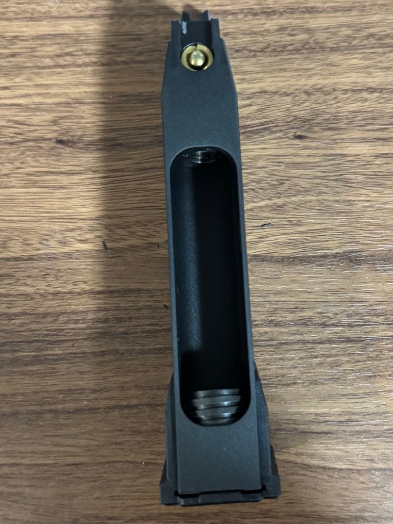 東京マルイ　SIG m17 ホルスター付き